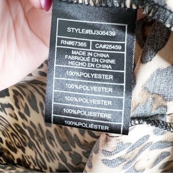 BB Dakota Womens Leopard Print Ruffle Wrap Mini Dress Flutter Sleeve Belted - Picture 16 of 16